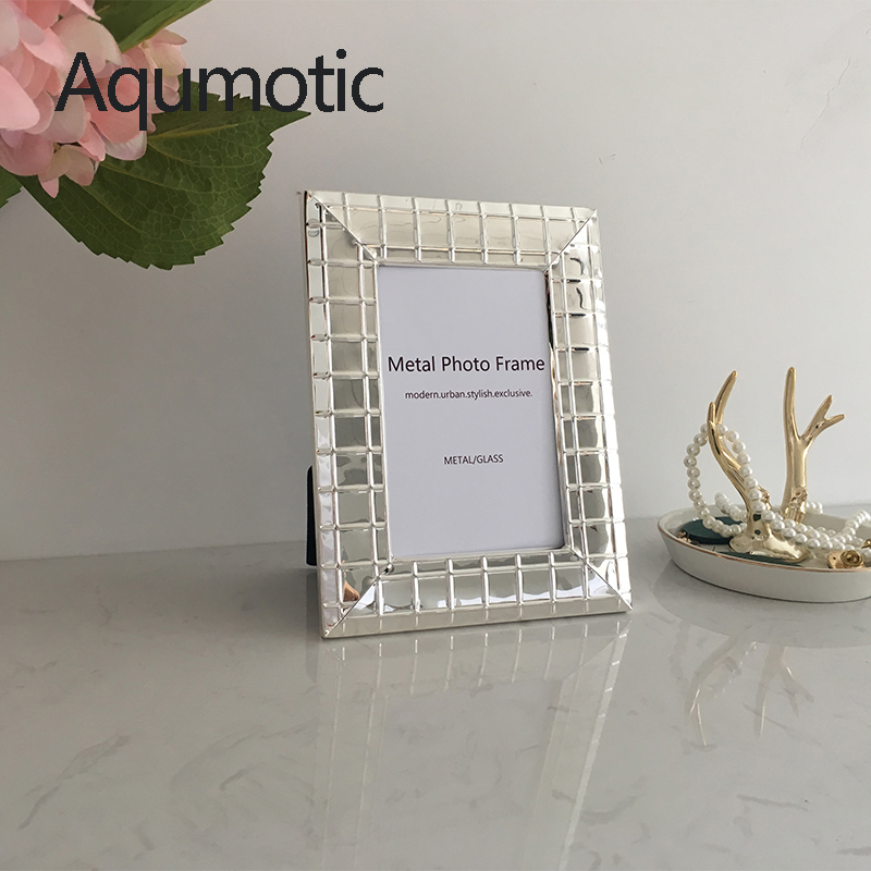 Aqumotic Bắc Âu Sắt Khung Ảnh  - đánh giá và giá Desk Setup Simple
